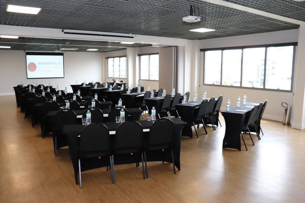 Laghetto Stilo Higienopolis 4* Porto Alegre